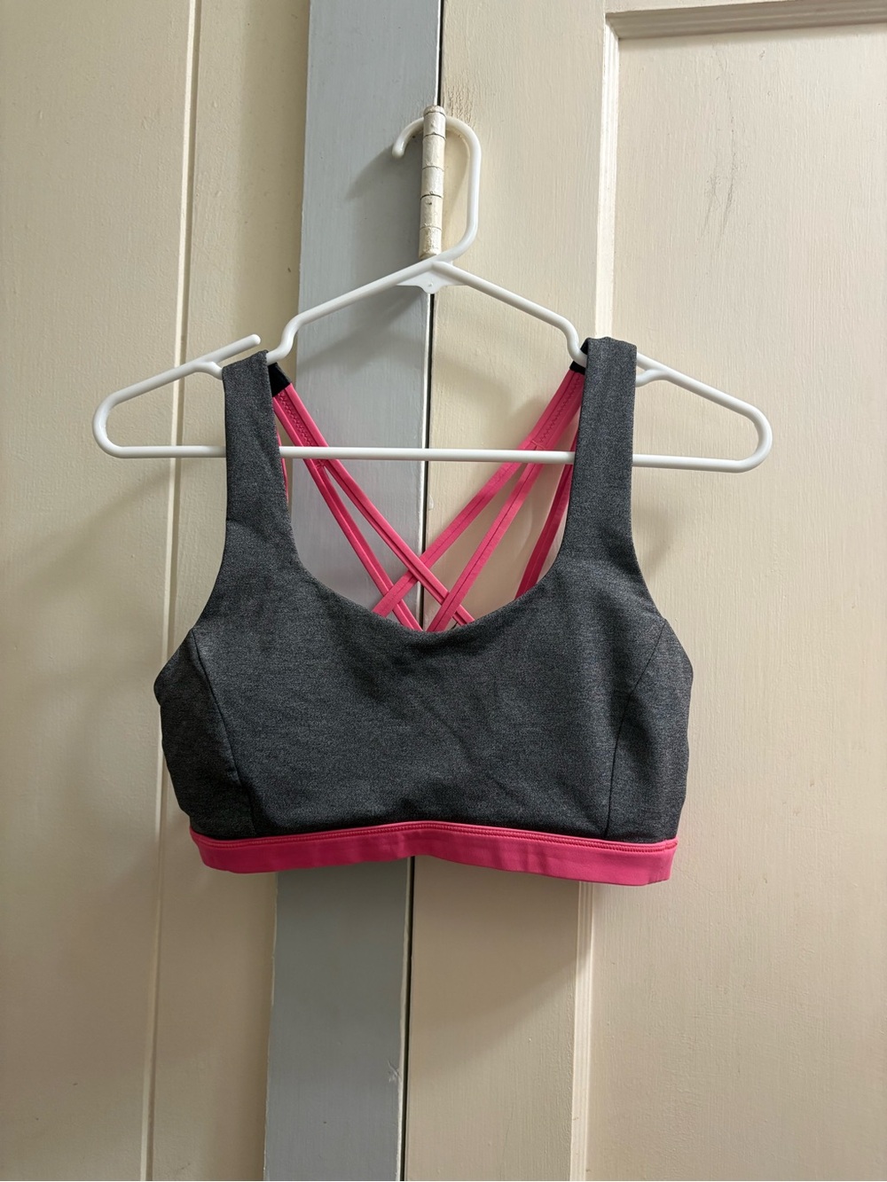 EUC Lululemon Free To Be Serene Bra